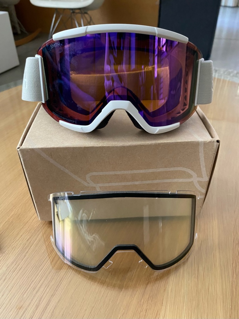 SMITH | Goggles | Squad w/ChromaPop Lens | White Vapor | Medium | Unisex - Picture 6 of 11